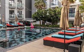 Izzzi Life Mint Holiday Home Apartments